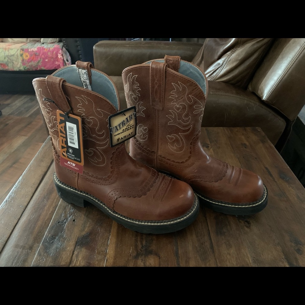 Ariat Women’s Boots Size 10, NWT